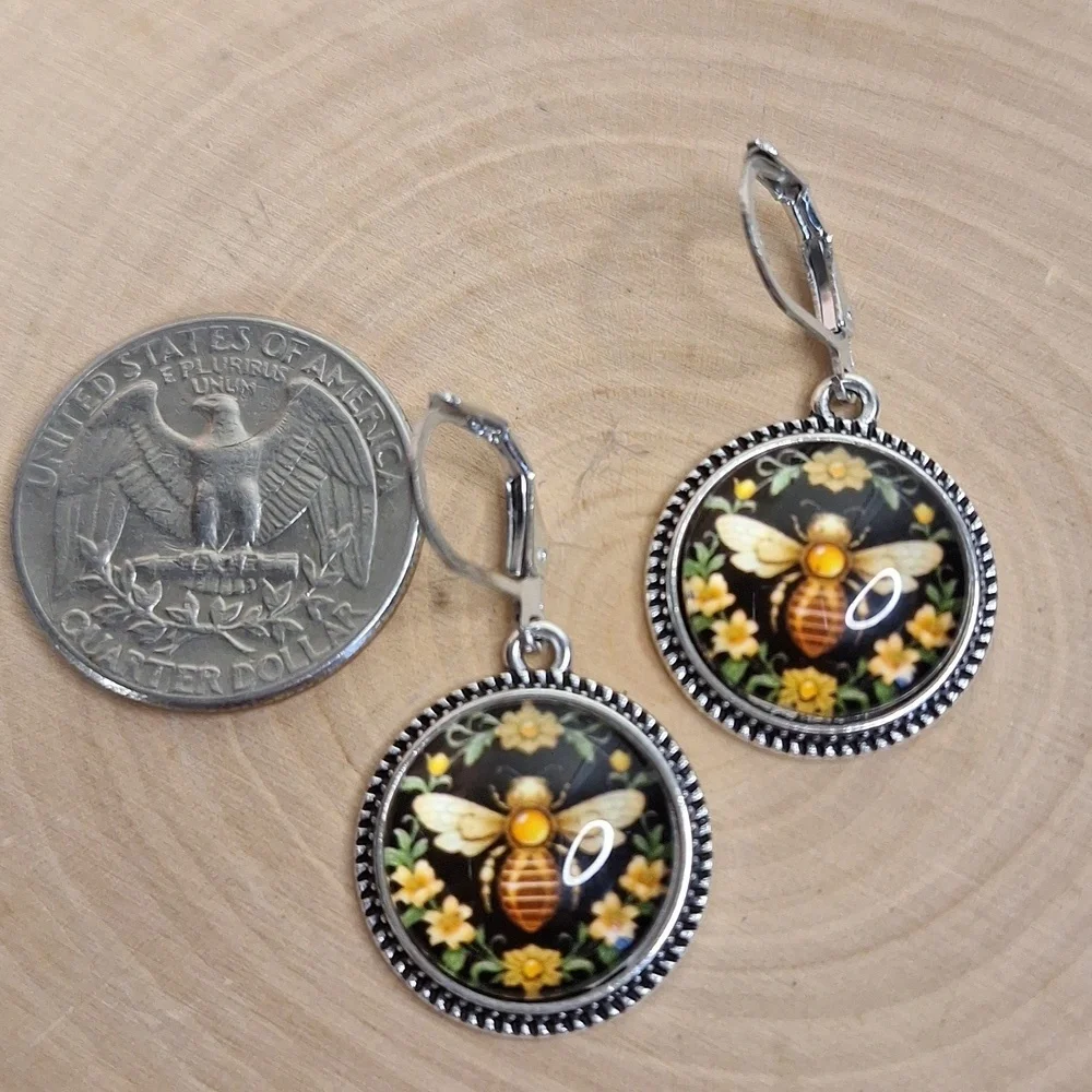 Bee Design Silver Earrings